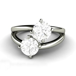 Double Round Moissanite Diamond Ring, Solitaire Engagement Wedding Ring, Glamorous Wedding Split Shank Fine Ring, Proposal Ring For Woman