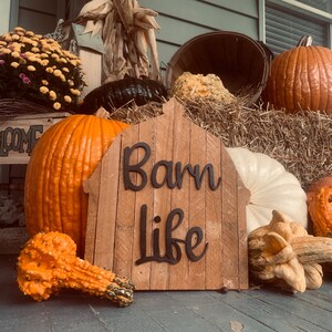 Barn Life Farm Sign