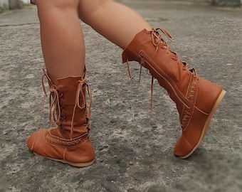 Stivaletti alla caviglia in pelle marrone chiaro / Realizzati a mano, stile barefoot