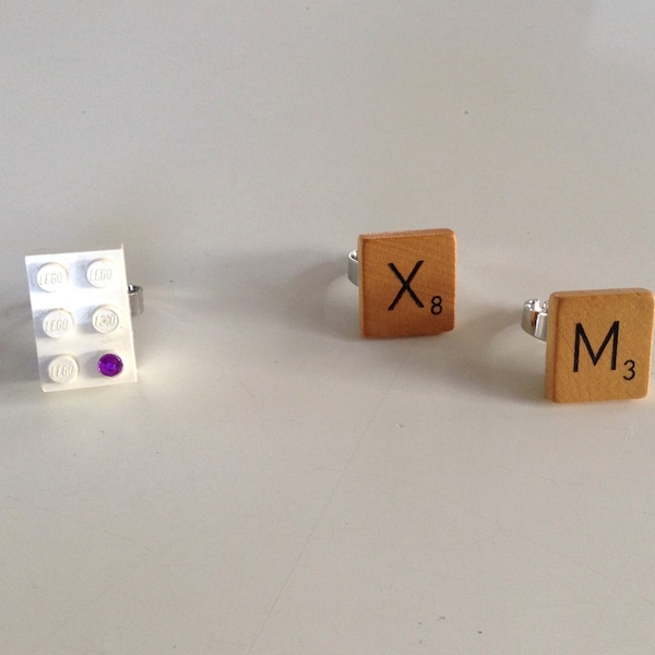 Bagues lettres Scrabble et brique Lego, bagues réglables