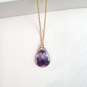 Colar Violeta, Colar Amor-perfeito, Colar de Flores Prensadas, Joias de Resina, Joias de Flores Secas Lembrança, Presentes de Dia das Mães para a Mãe, Feito à Mão