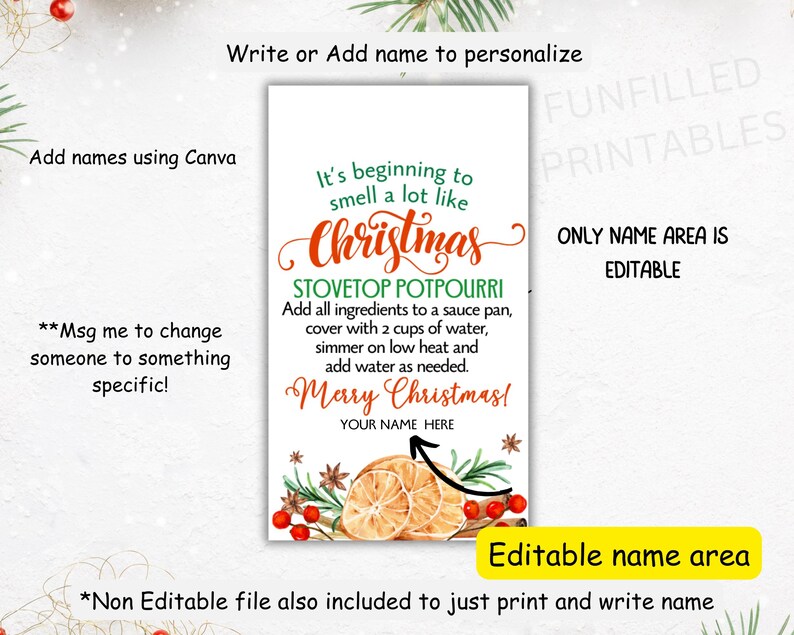 Puede incluir: Una impresi&oacute;n rectangular blanca con el texto "It's beginning to smell a lot like Christmas" y las instrucciones "Stovetop Potpourri". Incluye un espacio para un nombre y elementos decorativos de naranjas, bayas y vegetaci&oacute;n. Tambi&eacute;n se incluye el texto "Only name area is editable".