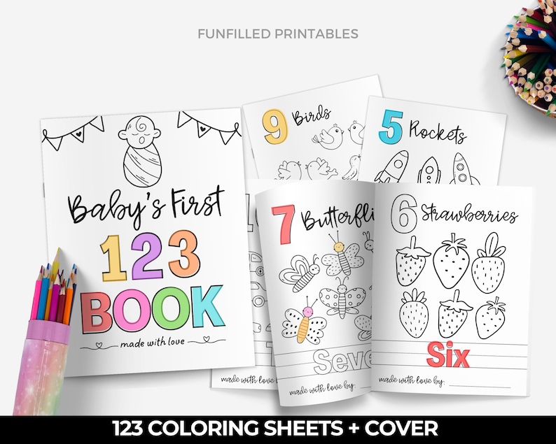 Puede incluir: Un conjunto de 123 p&aacute;ginas para colorear para beb&eacute;s, con una p&aacute;gina de portada que muestra a un beb&eacute; en un pa&ntilde;al y el texto "Baby's First 123 Book". Las p&aacute;ginas incluyen im&aacute;genes de p&aacute;jaros, cohetes, mariposas y fresas, cada una con un n&uacute;mero correspondiente.