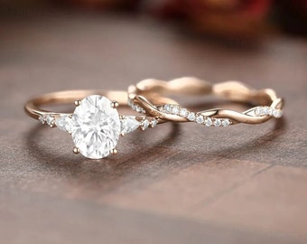 Oval Cut Moissanite Engagement Ring Set, Stacking Ring,10K Rose Gold, Vintage Unique Pear Diamond Cluster Ring Women, Twisted Band For Gifts