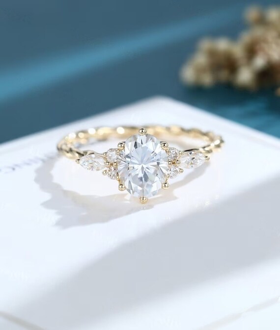 10k oval online engagement ring