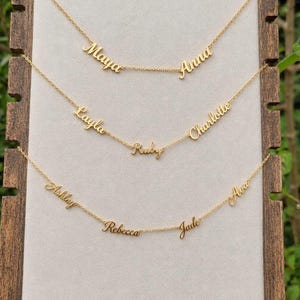 Collier personnalisé avec plusieurs noms, cadeau personnalisé en argent sterling avec des bijoux délicats