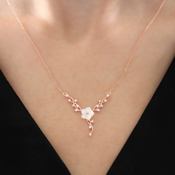 Dainty 925 Sterling Silver Necklace For Women - Bridesmaid Gift Necklace - Rose Gold Flower Pendant - Floral Jewelery Silver Necklace