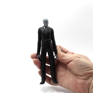 Slenderman Figure Fridge Magnet: Urban Legend Mythology