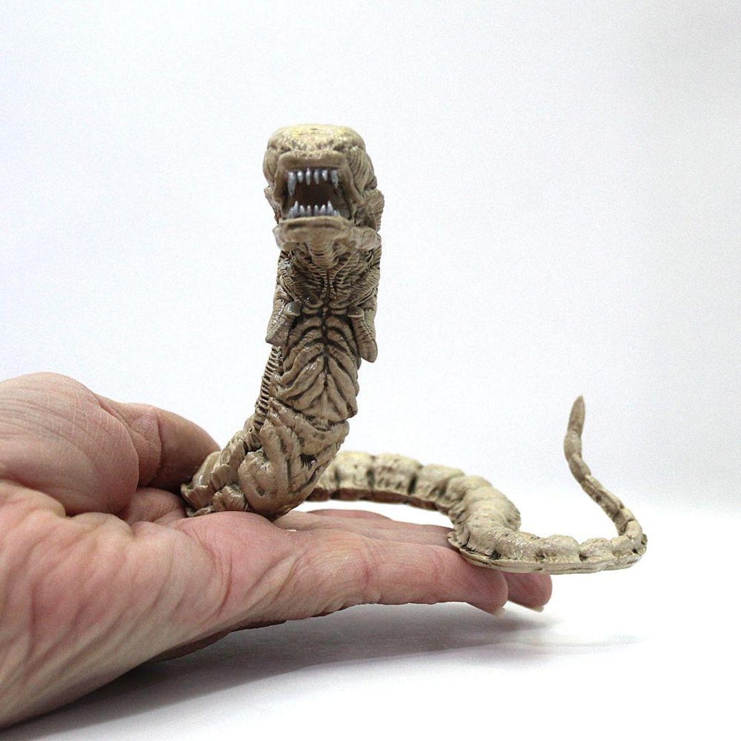 Hand Painted Alien Chestburster Figurine - 1979 Movie Model - Etsy