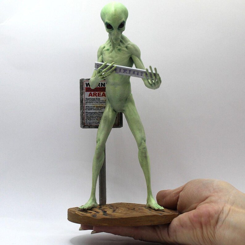 Alien Desk Model Green Alien Desk Art Model: Roswell Incident I-beam - Handmade - Etsy