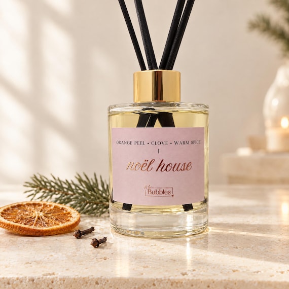 Christmas Hand-Poured Reed Diffuser 125ml | Noël House Orange & Clove | Handmade Festive Home Fragrance