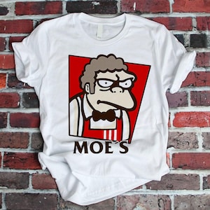 Moe&#39;s Tavern Bar Funny The Simpsons Gift T-shirt Men Women Kids V-Neck Tee Shirt Sweatshirt Hoodie Tank Top