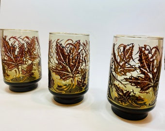 4 Embossed Maple leaves 8 oz vintage smoke coloured drinking glasses 1970’s