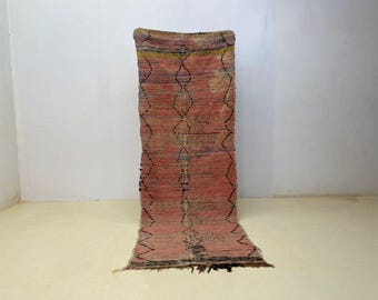 Pink Moroccan rug - Vintage Morrocan rug - Berber rug - Living room rug - Pink Beni Mguild rug 7x10 FT - Colorful rug - 70s rug - 8.7x2.8 ft