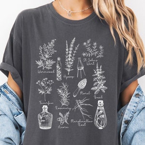 Green Witch Shirt Herbalist Tee Plant Shirts Apothecary T-Shirt Garden Witch Botanical Gifts Gardener Shirts Plant Lover Gifts