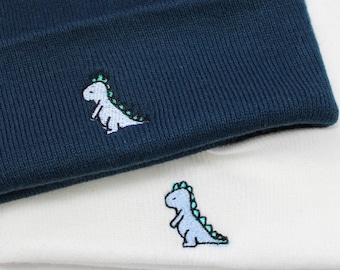 Gorro de dinosaurio / Gorro de dinosaurio bordado / Gorro de dinosaurio adorable / Regalo de dinosaurio / Gorro de invierno