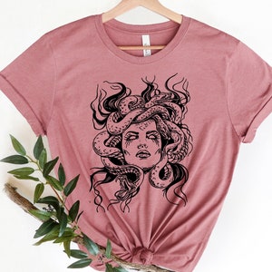 Women&#39;s Medusa T-Shirt, Medusa Shirt, Greek Mythology Shirt, Greek Goddess Shirt, Witchy Woman Shirt, Witchy Clothing Gifts, Dark Academia