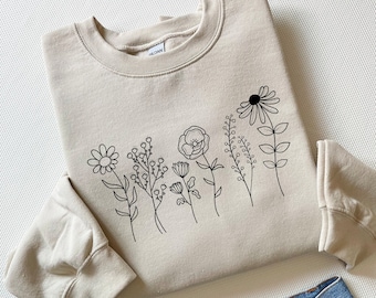 Women's Wildflowers Sweatshirt, Floral Sweatshirt, Flowers Sweatshirt, Wildflower Shirt, Wildflower Sweatshirt, Pretty Gift For Her