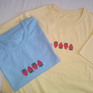 Embroidered Strawberries T-Shirt, Cute Strawberry Shirt, Strawberry Top, Cottagecore Clothing, Cottagecore Shirt, Fruit Shirt, Handmade