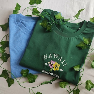 Embroidered Hawaii T-Shirt, Hawaii Shirt, Hibiscus Flowers Shirt, Embroidered Floral Shirt, Embroidered Tee, Floral Tee, T Shirt UK