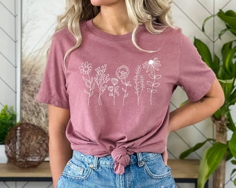 Women's Wildflowers T-Shirt, Wildflowers Shirt, Pretty T-Shirt, Pretty Gift For Her, Floral Shirt, Floral Top, Handmade Clothing, Floral Tee