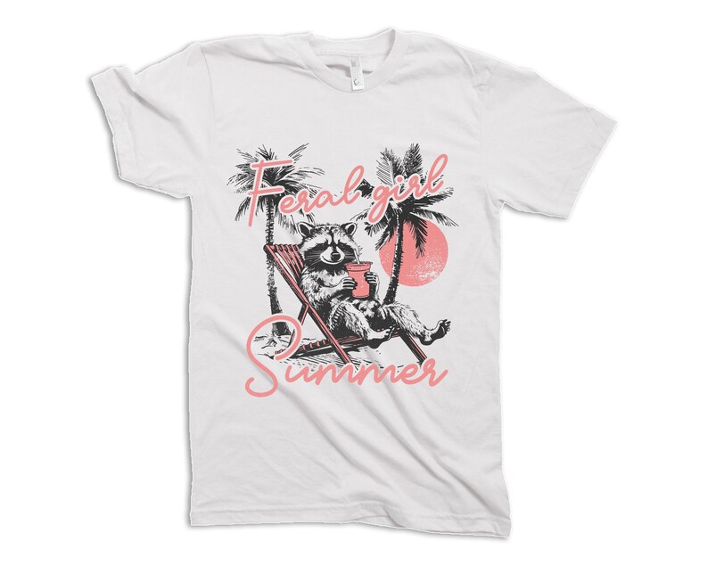 Sommartröja med vildflickor | Rolig tvättbjörns-T-shirt | Söt panda-T-shirt | Fånig djurtröja | Sommartröja med slogan bild 7