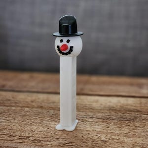 90s Pez Dispenser - Etsy 90s Pez Dispenser - Etsy