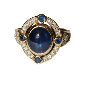 Sapphire and diamond cabochon ring