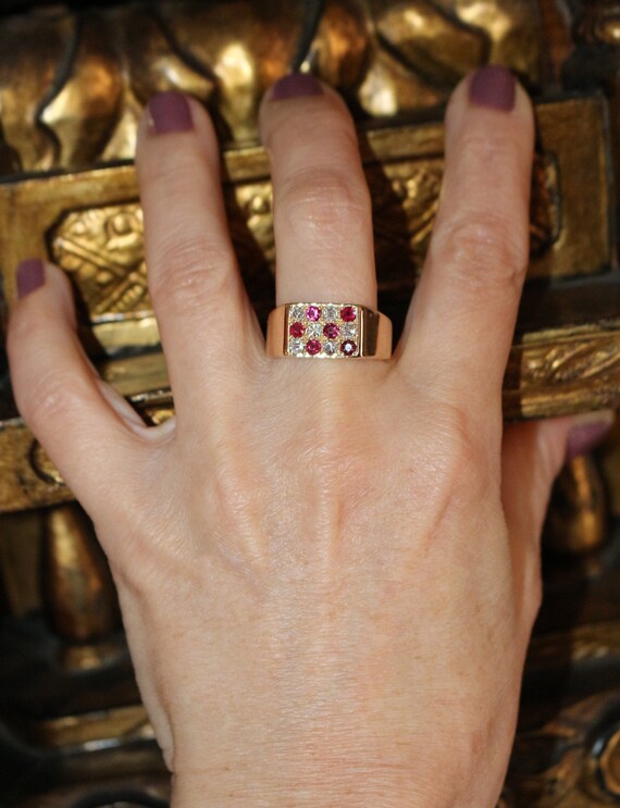 Bague Chevalière En Or 14k Avec Rubis Central Et Diamants - Forme Fer à Cheval, Taille 53, Occasion
