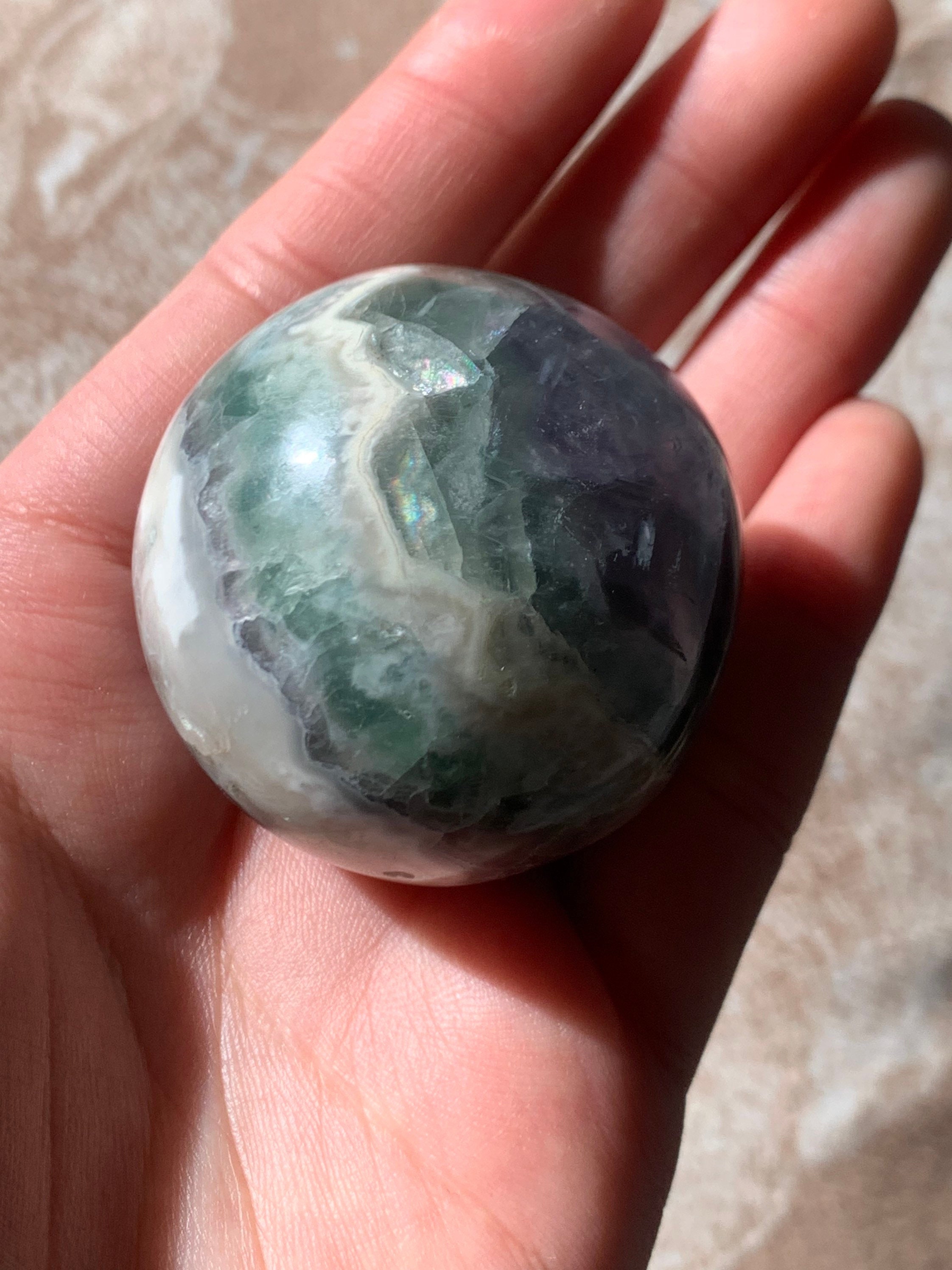 Fluorite Sphère, Sphère Minérale en Fluorite, Boule de Sphere Cristal Quartz, Fluorite Multicolore A