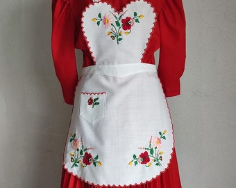 ヴィンテージハンガリー刺繍エプロン：カロチャ花柄 - Etsy 日本