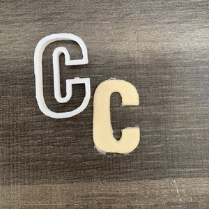 Cortador de biscoitos em forma de C / Cortador de biscoitos em forma de letra do alfabeto