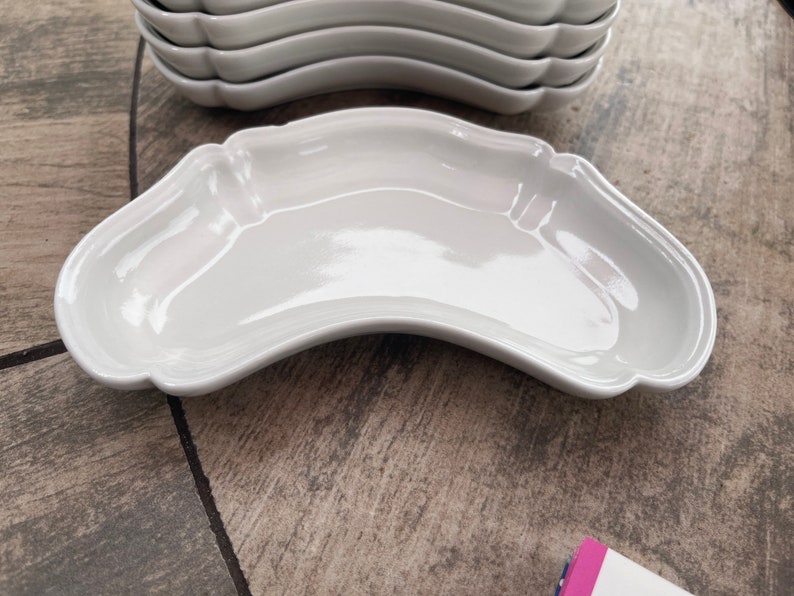 7 Red Cliff Heirloom Ironstone All White Crescent Bone Dish Etsy