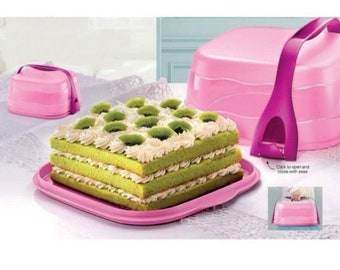 Tupperware Fresh and Fancy Carrier Cake Taker