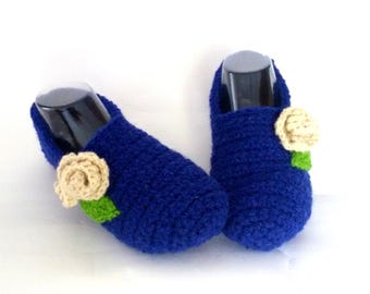 Crocheted Wool Slippers: Royal Blue Guest Shoes with Floral Detail