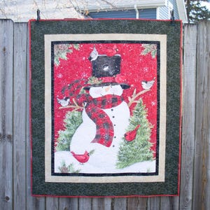 Snowman Christmas Quilt, Snowman Decor Wall Hanging Quilt, Red Christmas Snowman Quilt, Handmade Quilt Winter Snowman, Snowman Blanket