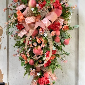Sweet Summer Peach Swag Wreath for your Door, Porch or Entryway