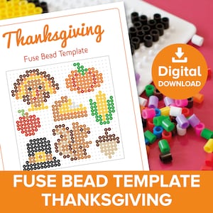 Könnte beinhalten: Eine druckbare Thanksgiving-Perlenvorlage mit Bildern von einem Truthahn, Kürbis, Füllhorn, Blättern, Apfel, Pilgerhut und Eichel. Die Vorlage ist mit "Thanksgiving Fuse Bead Template" beschriftet.
