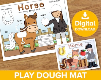 Könnte beinhalten: Eine druckbare Play-Doh-Matte mit einem Pferd und einem Reiter. Die Matte enthält Umrisse für ein Hufeisen, Zügel, Sattel, Schweif, Heu, Stiefel, Apfel und Reitkappe. Die Matte ist so konzipiert, dass Kinder Play-Doh verwenden können, um die Umrisse auszufüllen.