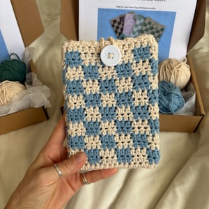 Digitaal geruit gehaakt Kindle Sleeve-patroon