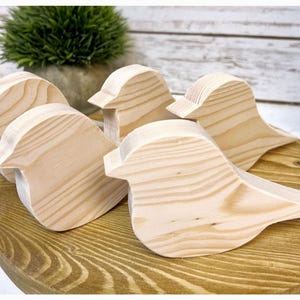Ofärdig träfågelform, Handutskuren, träämne för hantverk, Träbearbetning, DIY bild 4