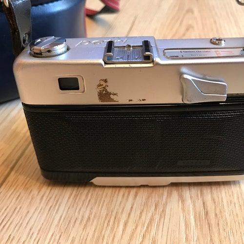 Awesome Racer Petri Camera Set! shops