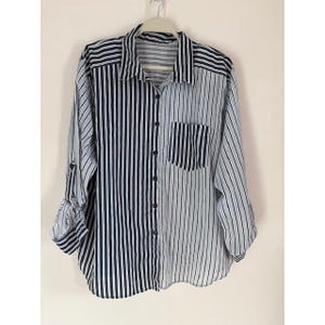 Vintage Gestreifte Colorblock Button Down Shirt Navy Weiß Roll Tab Ärmel Damen L