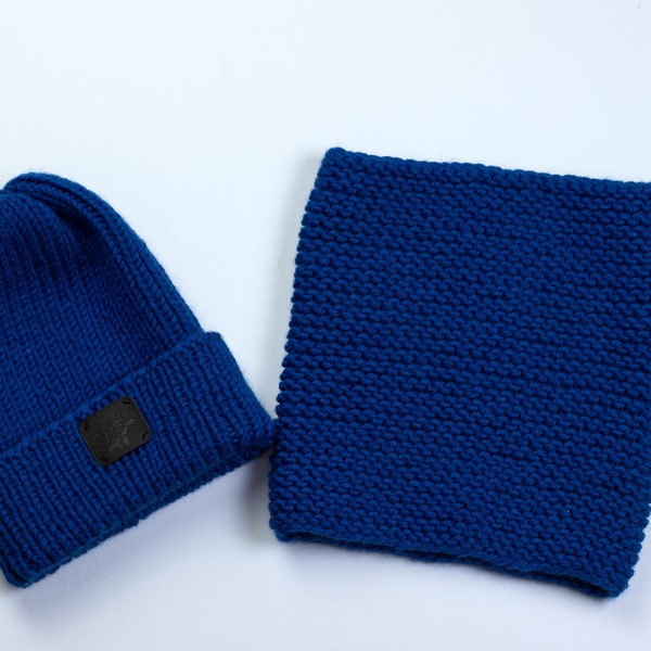 Winter Set Mütze und Loopschal, Chunky  Winter Mütze , dicke Wolle, blau, Damen handgestrickte Wintermütze und Schal, grobgestrickt