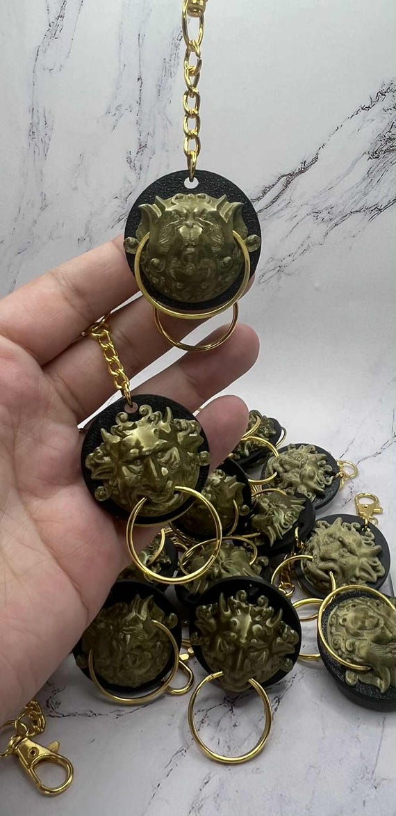 Labyrinth Inspired 3D Printed Double-Sided Door Knocker Keychain – Fantasy Inspired Decorative Charm