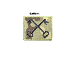 British Army 2nd Division Cross Key Military Sew on Patch Jacket Jeans Hat N-1114