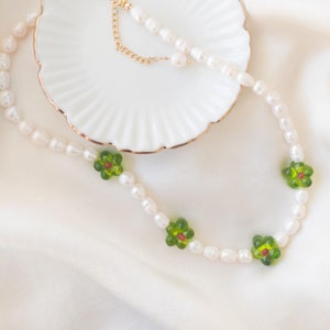 Handmade Flower Beaded Necklace, Freshwater Pearl Necklace, Stacking Colourful Choker Necklace, Green flowers Necklace, Pearl choker image 2