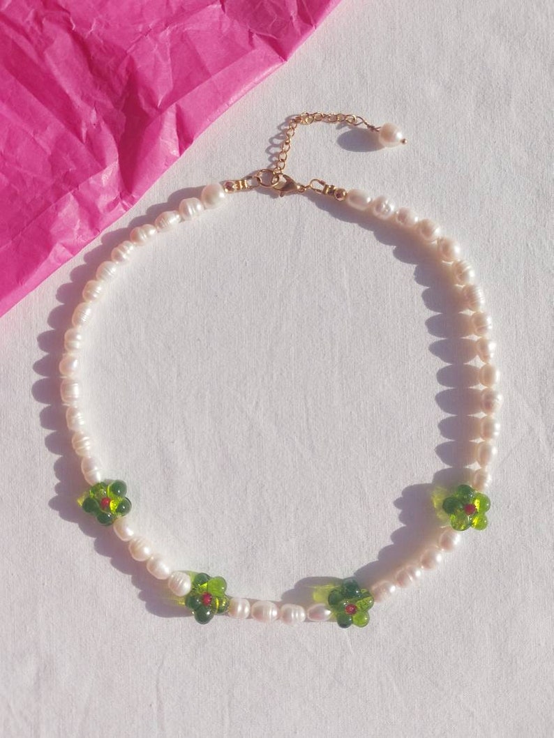 Handmade Flower Beaded Necklace, Freshwater Pearl Necklace, Stacking Colourful Choker Necklace, Green flowers Necklace, Pearl choker image 6