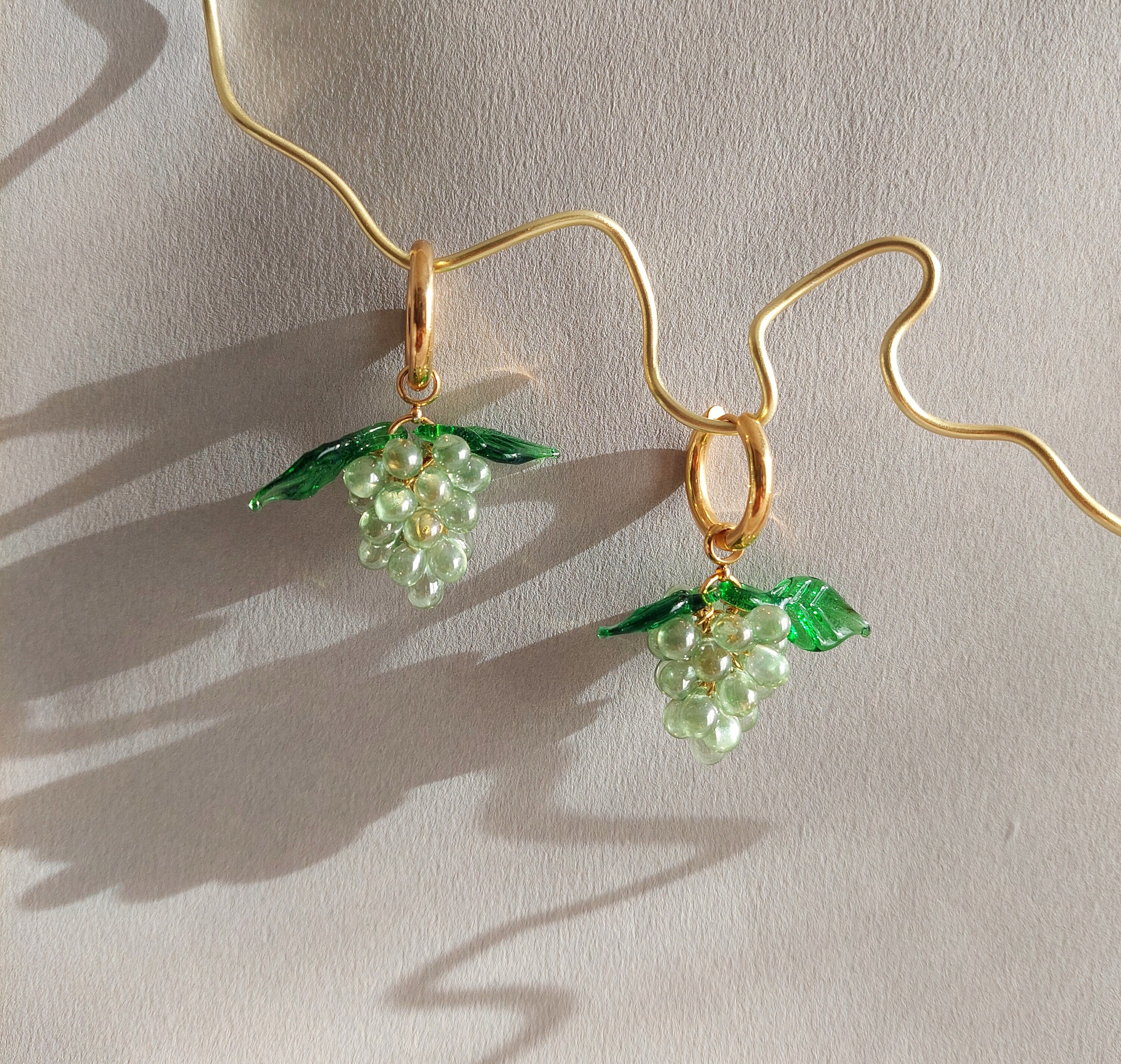 Boucles D'oreilles Dorées - Grappe De Raisin En Perles De Verre - Occasion