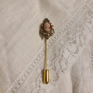 Wonderful Vintage Victorian Inspired Cameo Stick Pin